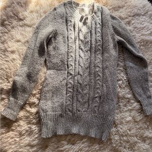St John’s bay cotton / acrylic blend cable knit sweater SMALl